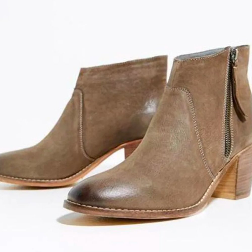 JACK WILLS Wn's Hezlett Stacked Heel Fashion Boot-